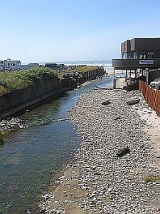 D River at Lincoln City