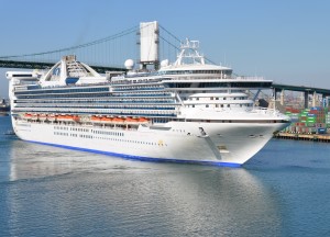 Cruise ship