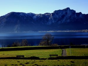 Mondsee Lake