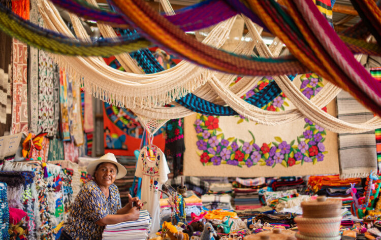 Mexican handcraft and folk art in Todos Santos