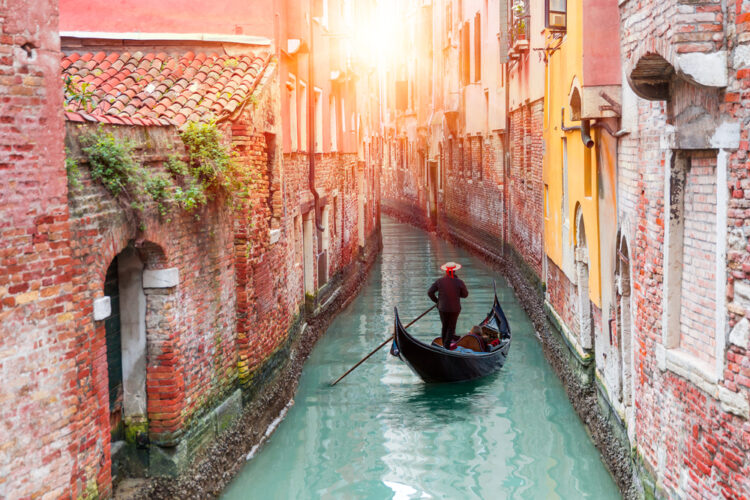 Gondolier, Venice Italy