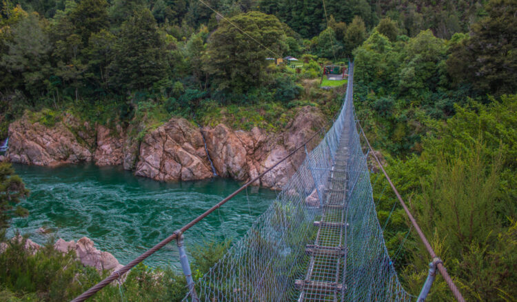 Swing bridge over Buller river gorge