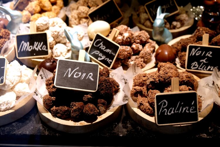 Famous several Belgium chocolates at Brugge, cohocolate shop window