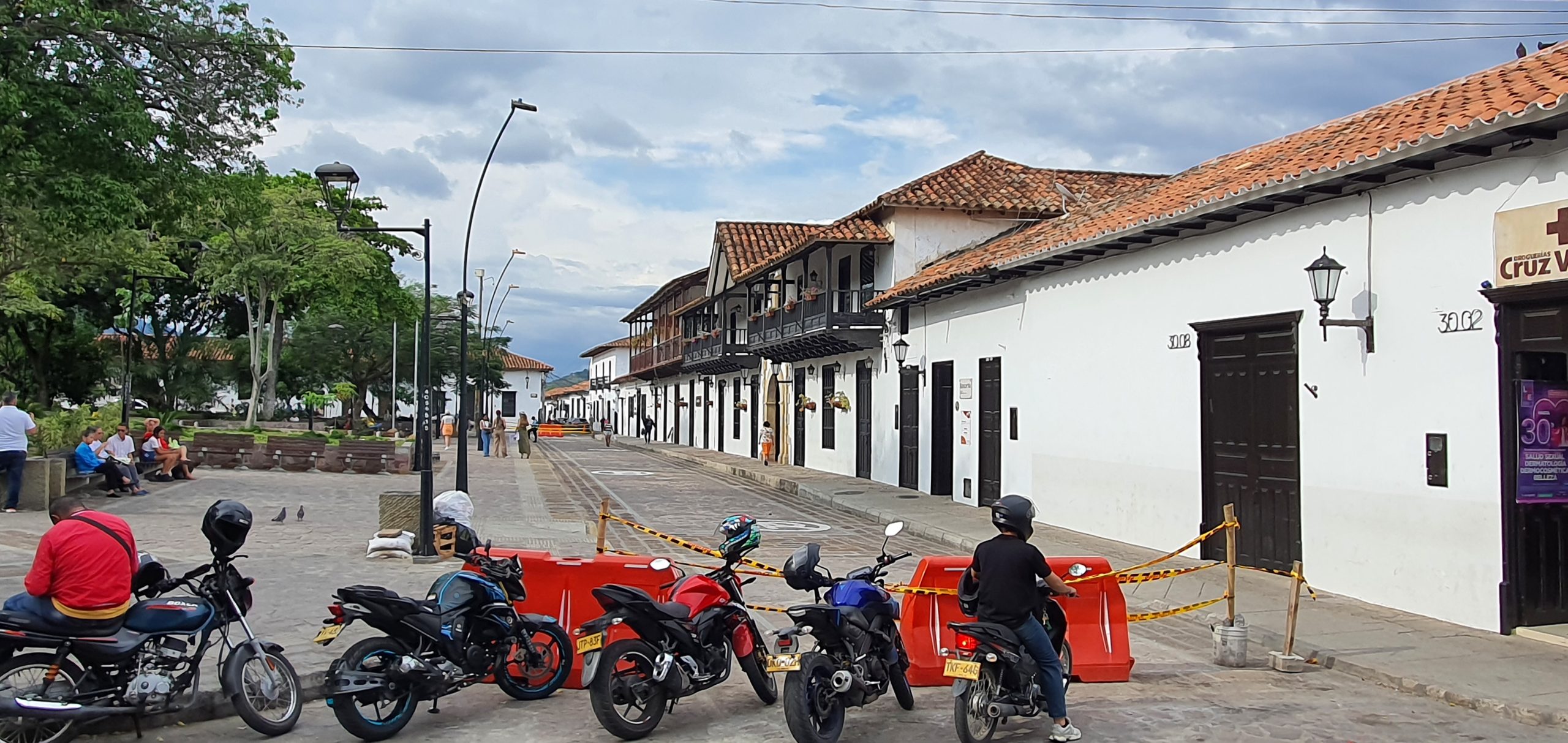 a street in Giron