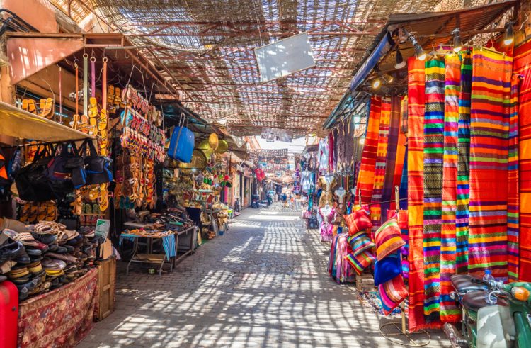 The Secret of my “Souq-Cess” — 10 Tips for an Enjoyable Market Experience Souvenirs on the Jamaa el Fna market in old Medina, Marrakesh